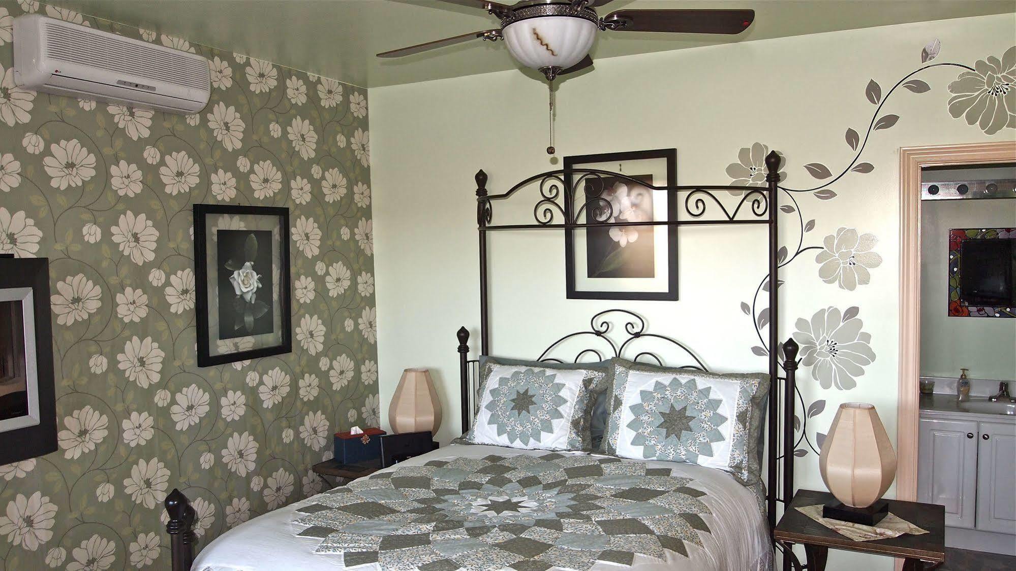 Our Valley View Bed & Breakfast Hampton Ngoại thất bức ảnh