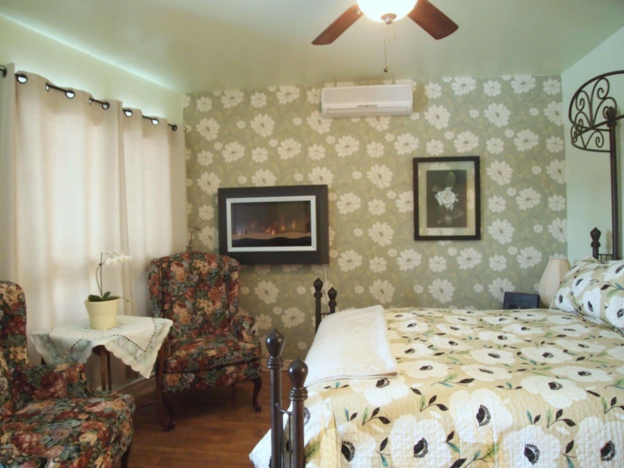 Our Valley View Bed & Breakfast Hampton Ngoại thất bức ảnh